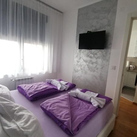 Apartman Gallery Square - Pupin Palace Daire Novi Sad Dış mekan fotoğraf