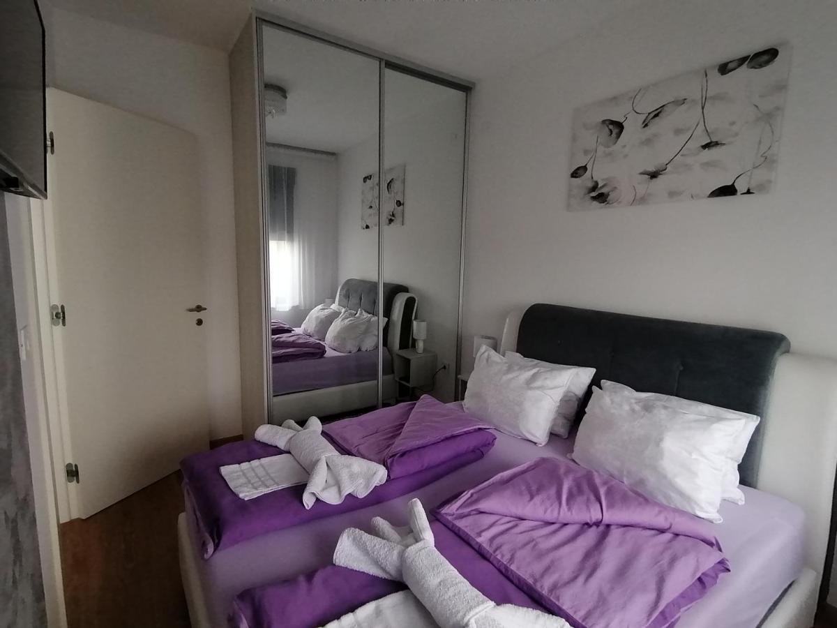 Apartman Gallery Square - Pupin Palace Daire Novi Sad Dış mekan fotoğraf