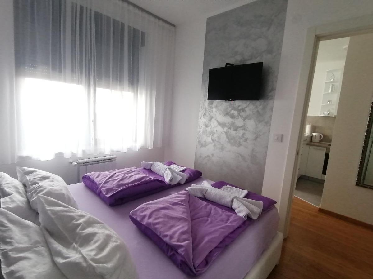 Apartman Gallery Square - Pupin Palace Daire Novi Sad Dış mekan fotoğraf